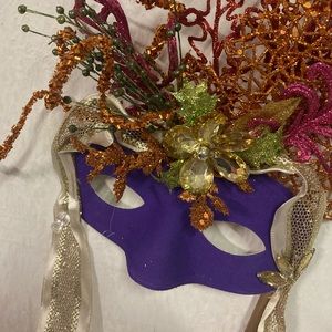 Mardi Gras mask